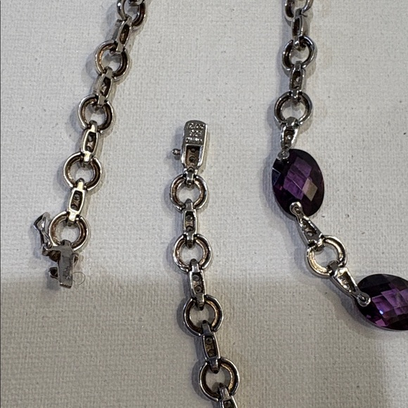 Vintage 925 Sterling Silver Station necklace w/ 5 lab-created amethyst stones - Picture 9 of 9